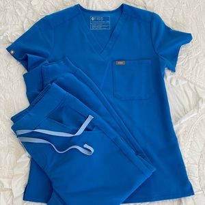 SOLD- Figs CAPRI BLUE 💎 scrub set XXS/XSP